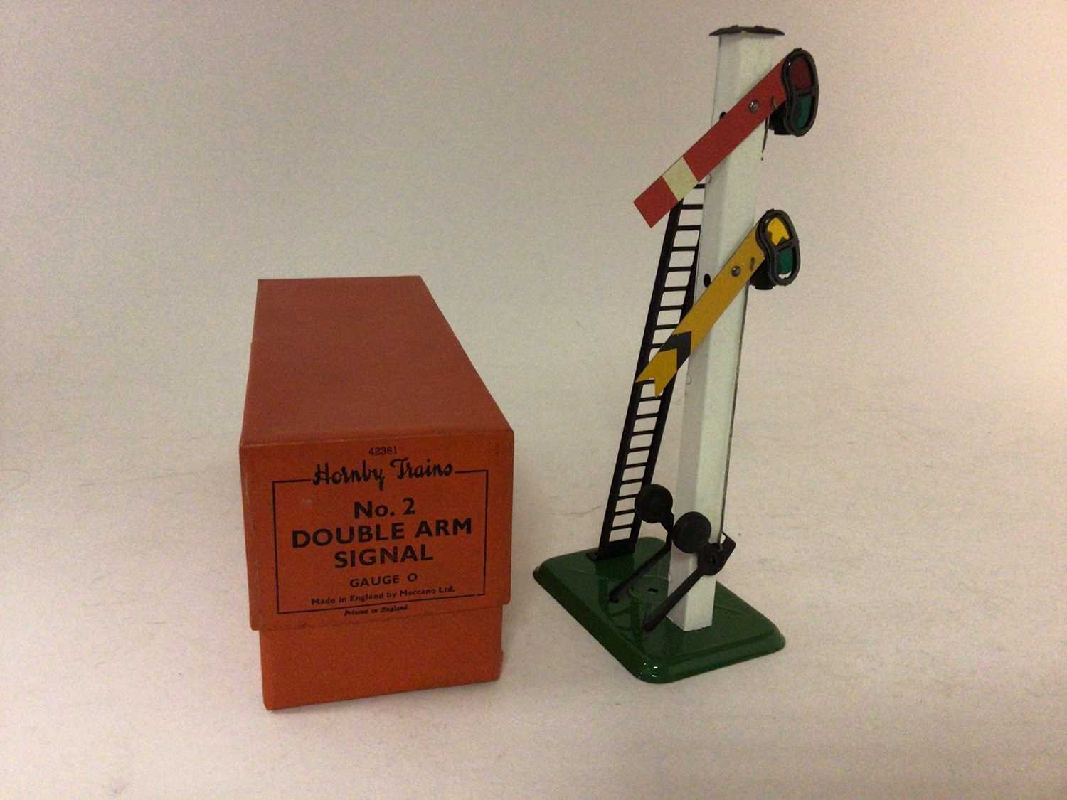 Lot 48 - Hornby O gauge selection of boxed accessories including No.2 Single Arm Signal (x12) and No.2 Double Arm Signal 42361, all boxed (13)