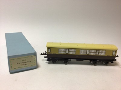 Lot 38 - Railway Middleton Products Australia Hornby Series style O gauge Tinplate GWR No.2 Corridor Coach 1st/3rd,  boxed