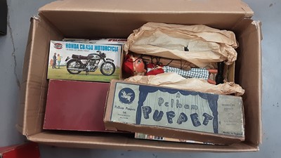 Lot 427 - Boxed Pelham Puppet, vintage Airfix model kits and other toys (1 box)