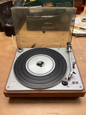 Lot 2256 - Bang & Olufsen Beograd 1000 record player