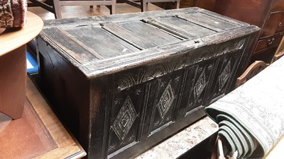 Lot 1170 - Antique oak coffer