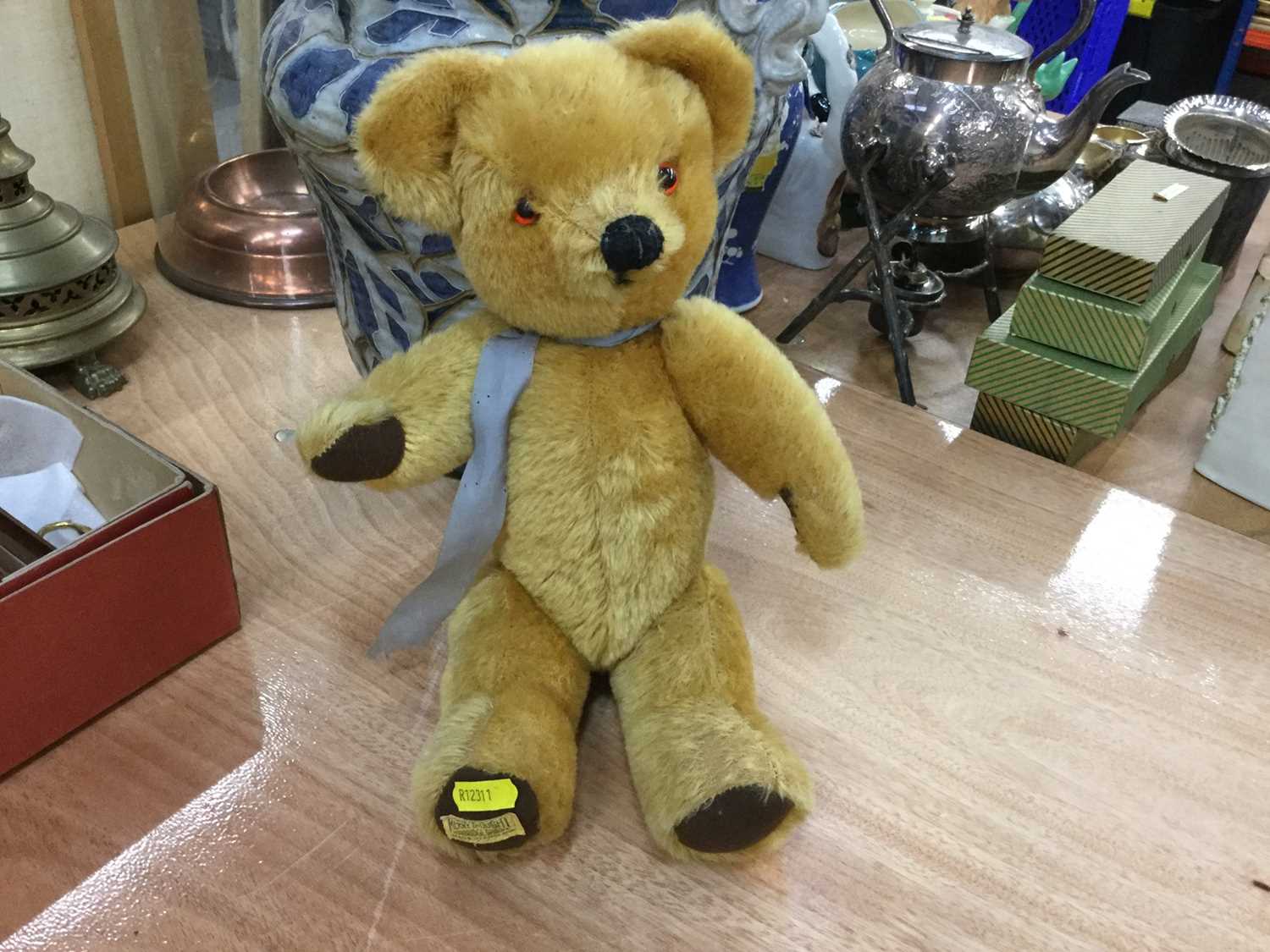 Lot 438 - Merry Thought bear