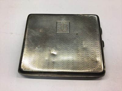 Lot 869 - Silver cigarette case