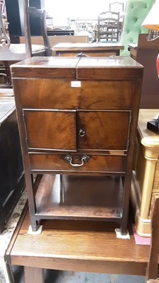 Lot 1187 - Georgian mahogany pot cupboard