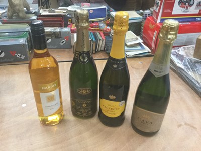 Lot 457 - Wines- one bottle of Cava, one bottle of champagne, one bottle of Prosecco and a bottle of Chardonnay (4)