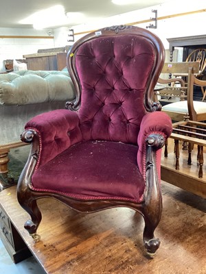 Lot 1098 - Good quality Victorian carved mahogany arm chair with buttoned red velvet upholstery on cabriole legs