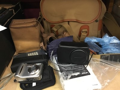 Lot 614 - Lumix Leica and Lot cameras and Billingham  camera bag