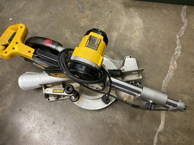 Lot 203 - Dewalt DW708 305mm Double bevel compound mitre saw