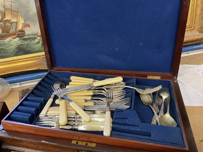 Lot 225 - Silver plate and cutlery