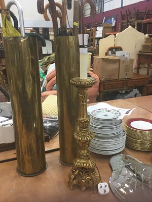 Lot 519 - Gilt wood lamp base