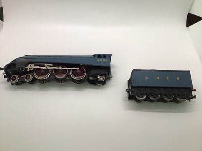 Lot 137 - Wrenn OO gauge 4-6-2 LNER Garter Blue Class A4 Pacific 'Mallard' tender locomotive 4468, (wrong box), W2210