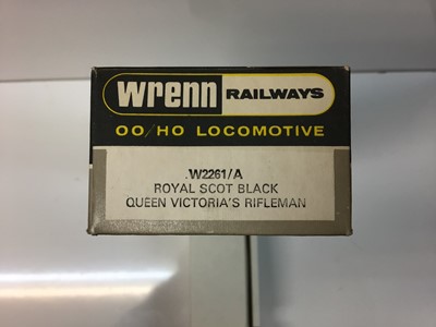 Lot 146 - Wrenn OO gauge LMS LINED black Royal Scot Class 6P 'Queen Victoria's Riflemen' tender locomotive 6160, boxed, W2261/A