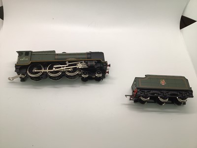 Lot 151 - Wrenn OO gauge 4-6-0 BR Green Royal Scot 6P 'Grenadier Guardsmen' tender locomotive 46110, boxed, W2262