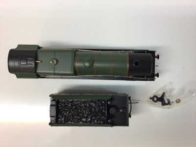 Lot 151 - Wrenn OO gauge 4-6-0 BR Green Royal Scot 6P 'Grenadier Guardsmen' tender locomotive 46110, boxed, W2262