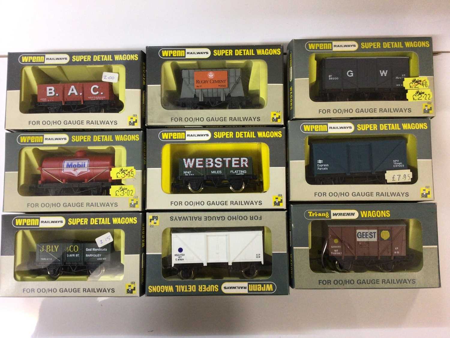 Lot 165 - Wrenn OO gauge rolling stock including wagons, tankers and vans, boxed (28)