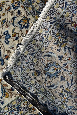 Lot 1520 - Kashan hand knotted carpet