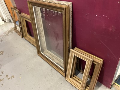 Lot 426 - Group of picture frames