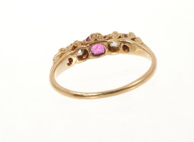 Lot 427 - Victorian ruby and diamond five stone ring