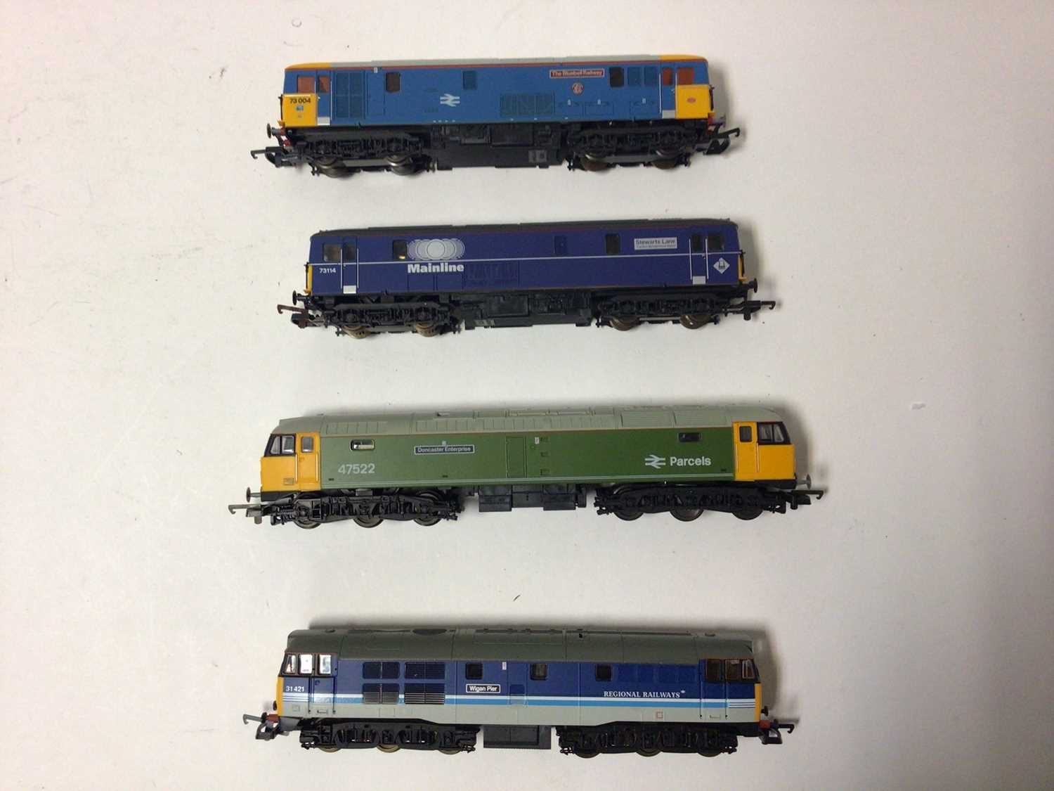 Lot 177 - Lima OO gauge locomotives including BR green Parcels  Class 47 Diesel 'Doncaster Enterprise' 47522, boxed L205042, Regional Railways Class 31 'Wigan Pier' diesel 31421, boxed L204845A6, Mainline Bl...