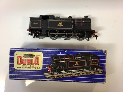 Lot 89 - Hornby Dublo 3 Rail 2-6-4 EDL 18 Standard Tank locomtoive 80054 and BR 0-6-2 EDL17 Tank locomotive 69567, both boxed (2)