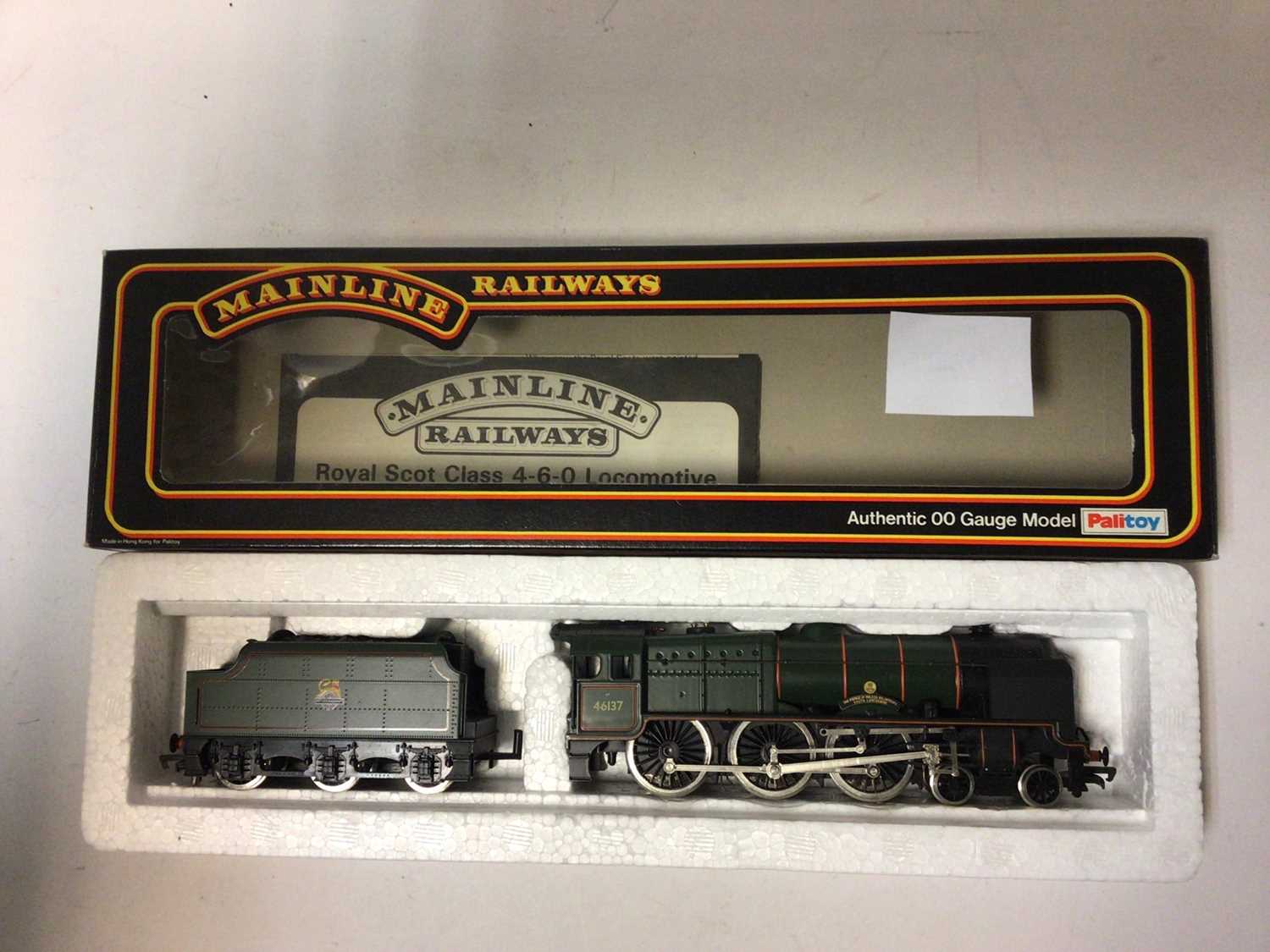 Lot 186 - Mainline OO gauge locomotives including BR black  4-6-0 Manor Class 'Erlestoke Manor' tender locomotive 7812, boxed 37-079, LMS Maroon 4-6-0 Jubilee 5XP Class 'Leander' tender locomotive 5690, boxe...