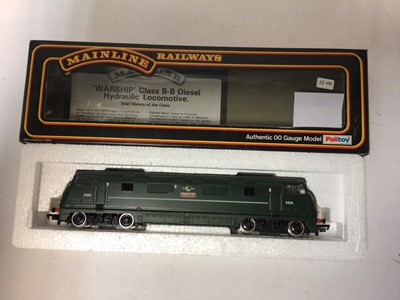 Lot 189 - Mainline OO guage locomotives including BR Green Type 4 1CO-CO1 Diesel locomotive D49, boxed 37-050, BR Blue with yellow ends Class 42 B-B Diesel Hydraulic locomtoive 827, boxed 37-063 and Type 4 B...
