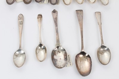 Lot 281 - Collection of 17th/18th and 19th century silver spoons.