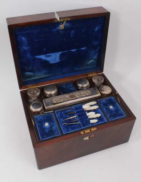 Lot 861 - Victorian rosewood toiletry box with