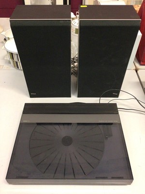 Lot 312 - Bang & Olufsen Beogram TX 2 Tangential Opp Tracking System and pair of Banf & Olufsen Beovox X25 speakers