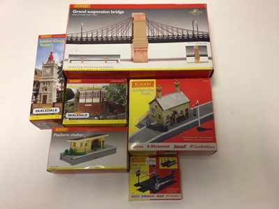 Lot 1936 - Hornby suspension bridge and Skaledale buildings