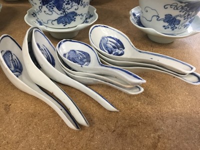Lot 129 - A set of ten Chinese blue and white rice bowls