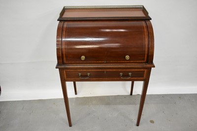 Lot 1462 - Edwardian mahogany cylinder bureau