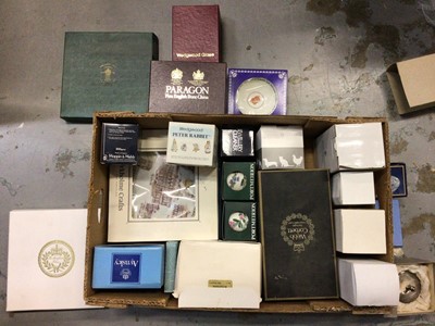 Lot 679 - Royal Doulton, Spode, Wedgwood, Aynsley and other boxed china ornaments (2 boxes)