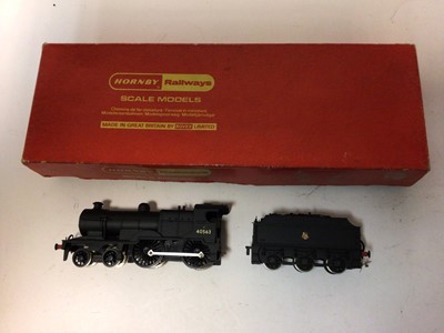 Lot 213 - Rovex Hornby OO gauge locomotives including 4-4-0 BR black Early Emblem Class 2P Fowler tender locomotive 40563, boxed R450, BR blue with yellow ends Hymek Diesel Hydraulic locomotive D7063, boxed...