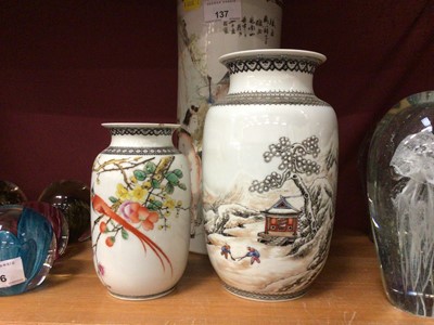 Lot 137 - Three pieces of Chinese Republic period porcelain