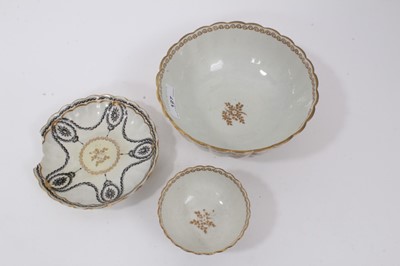 Lot 127 - A Worcester gilt decorated fluted round bowl, circa 1775, and a similar Worcester tea bowl and saucer