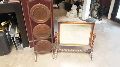 Lot 1077 - Inlaid mahogany three tier folding cake stand together with an oak bevelled swing mirror on spiral twist supports (2)