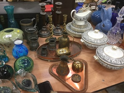 Lot 399 - Pair of brass candlesticks, pewter tankards and other metalware.