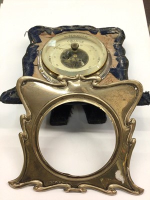 Lot 862 - Silver mounted barometer