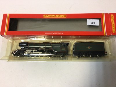 Lot 229 - Hornby OO gauge locomotives including BR lined green 4-6-2 Class A3 'Flying Scotsman' tender locomotive 60103, boxed R078, GWR green 4-6-0 King Class (No Logos or name plates) , boxed R078, LMS bla...