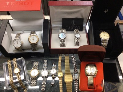 Lot 828 - Group of various wristwatches