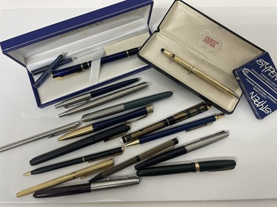 Lot 350 - Mixed group of pens to include Waterman, Cross, Sheaffer, Parker and others (16)