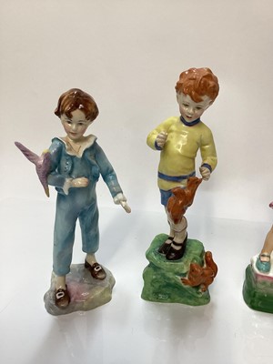 Lot 1129 - Eight Royal Worcester figures