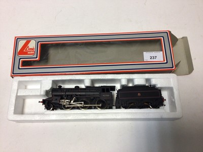 Lot 237 - Lima OO gauge locomotives including BR blue Class 50 diesel D400, boxed L205009, BR blue Class 27 diesel 27102, boxed L205247, BR black Early Emblem 2-6-0 Class 5 Crab tender locomotive 42700, boxe...