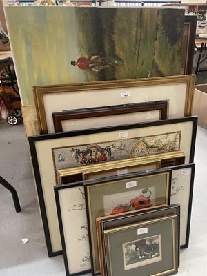 Lot 432 - Mixed group of decorative pictures, hunting oil and others