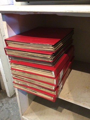 Lot 204 - 8 folders containing bound copies of Look and Learn magazine