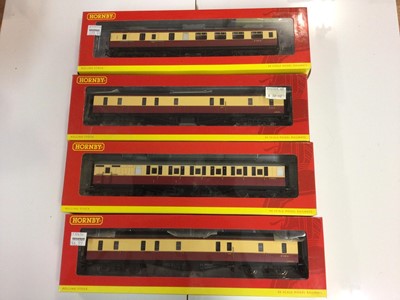 Lot 247 - Hornby OO gauge mixed lot of BR coaches (23)