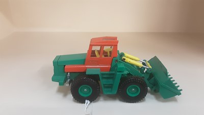 Lot 376 - Siku Supe-Serie Z die-cast tractor/loader in original box