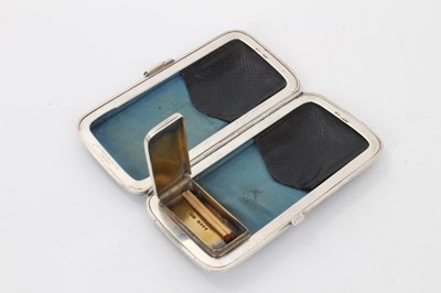 Lot 302 - Silver combination cigar vesta case