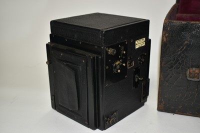 Lot 2354 - Watson's 'Argus' Reflex camera with accessories in case